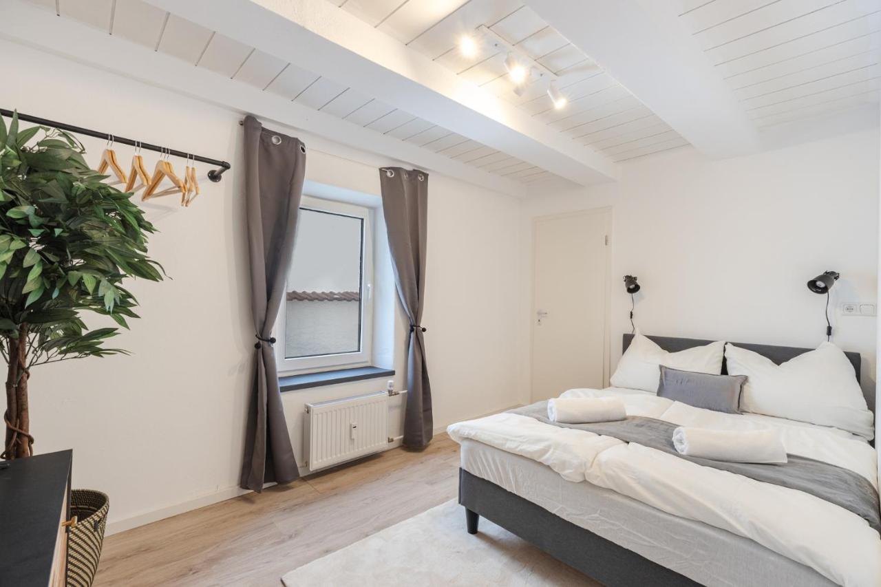 Terrace With 5 Rooms, Whirlpool And Bbq Augsburg