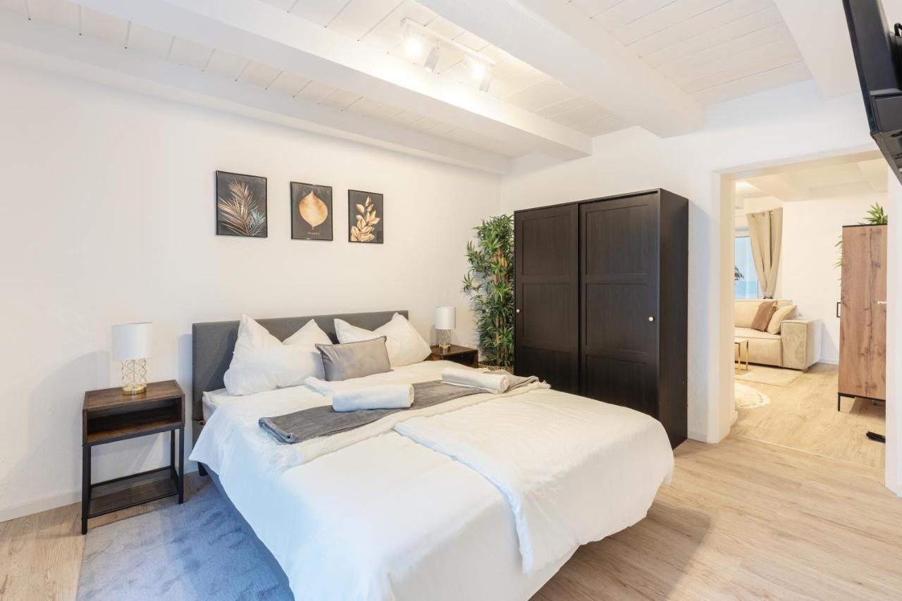 Terrace With 5 Rooms, Whirlpool And Bbq Augsburg